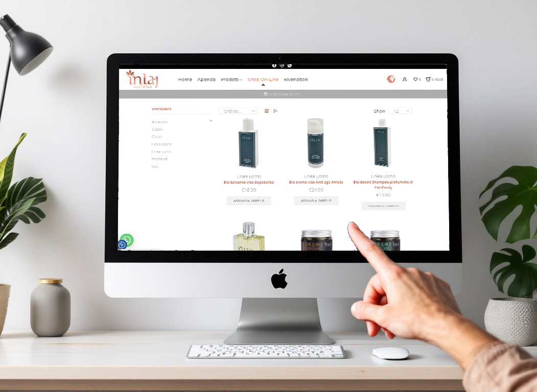 Scheda prodotto INTAJ con foto still life e video tutorial cosmetici